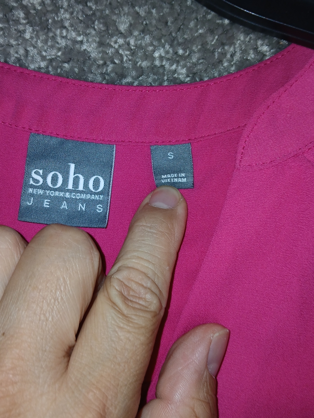 NY&Co SOHO Pink V-Neck Long Sleeve Blouse Business Casual Shirt - Small - Picture 13 of 13